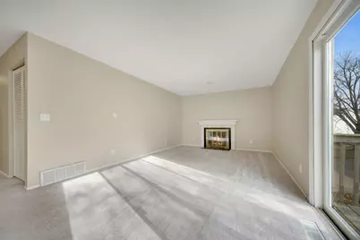361 Elan Court, Woodbury, MN 55125 - Photo 6