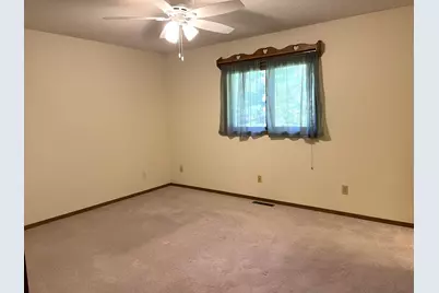 1570 Meadowlark Lane, Fairmont, MN 56031 - Photo 14