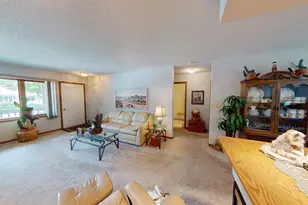 1845 Greenwood Dr, Albert Lea, MN 56007 - Photo 4