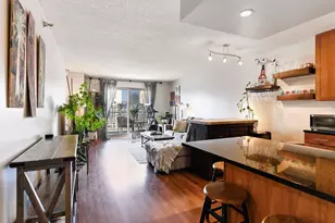 401 S 1st St, Minneapolis, MN 55401 - Photo 1