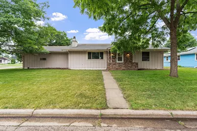 9 6th Avenue NE, Osseo, MN 55369 - Photo 48
