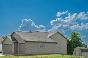 807 23rd St Cir NE, Kasson, MN 55944 - Photo 30