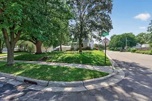 1061 Ohio St, West Saint Paul, MN 55118 - Photo 4