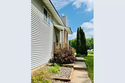 821 Clover Leaf Parkway NE, Blaine, MN 55434 - Photo 26