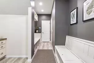 5545 Garland Ln N, Plymouth, MN 55446 - Photo 22