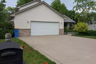 412 2nd St NW, Saint Michael, MN 55376 - Photo 2