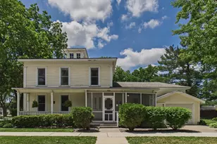 724 Ashland St, Hastings, MN 55033 - Photo 1