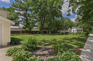 724 Ashland St, Hastings, MN 55033 - Photo 32