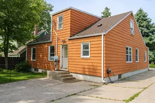 420 14th St S, Moorhead, MN 56560 - Photo 2