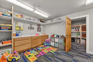 9143 11th Ave NE, Rochester, MN 55906 - Photo 36