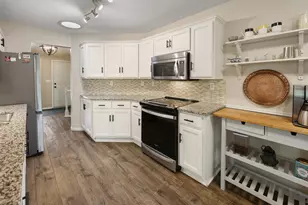 2543 Colony Cir, Saint Cloud, MN 56303 - Photo 6