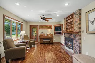 7016 Beacon Cir, Eden Prairie, MN 55346 - Photo 10