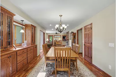 7016 Beacon Circle, Eden Prairie, MN 55346 - Photo 8
