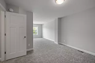 11010 Yalta St NE, Blaine, MN 55449 - Photo 18