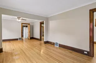 1310 Seminary Ave, Saint Paul, MN 55104 - Photo 12