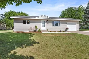108 Crocus Ln, Monticello, MN 55362 - Photo 1