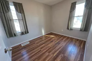 305 N Wabasha, Plainview, MN 55964 - Photo 10