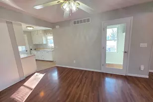 305 N Wabasha, Plainview, MN 55964 - Photo 8