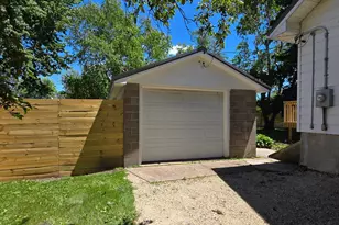305 N Wabasha, Plainview, MN 55964 - Photo 8
