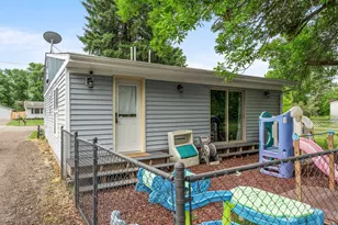 918 Maple Ave E, Mora, MN 55051 - Photo 30