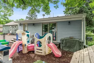918 Maple Ave E, Mora, MN 55051 - Photo 28