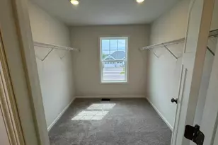 15742 Granada Ave N, Hugo, MN 55038 - Photo 18