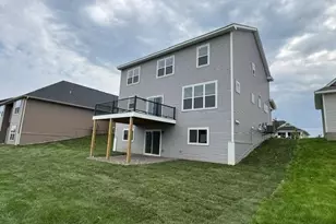 15742 Granada Ave N, Hugo, MN 55038 - Photo 6
