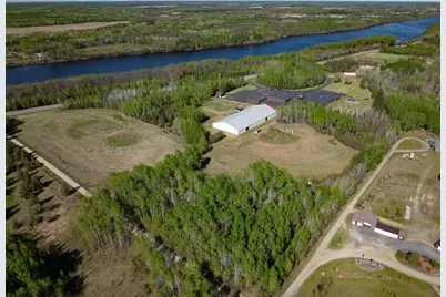 8560 State Highway 11 SE, Baudette, MN 56623 - Photo 6