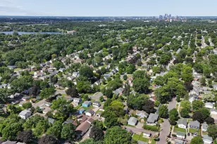 1576 Grotto St N, Saint Paul, MN 55117 - Photo 32