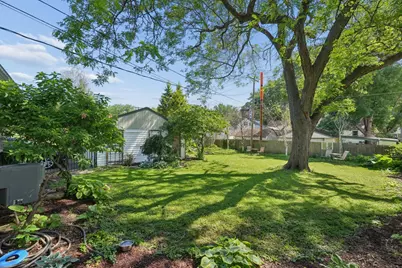 1576 Grotto Street N, Saint Paul, MN 55117 - Photo 26