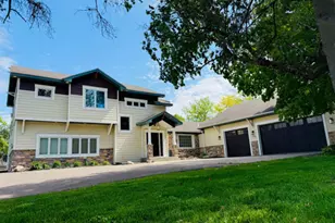 190 Gleason Lake Rd, Wayzata, MN 55391 - Photo 1