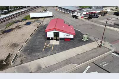 600 N Washington Avenue, Detroit Lakes, MN 56501 - Photo 2