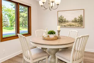 4677 Sorrell Point, Eagan, MN 55122 - Photo 4