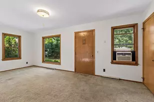 8080 Groveland Rd, Mounds View, MN 55112 - Photo 4