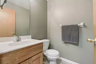 945 Golden Way NW, Isanti, MN 55040 - Photo 20