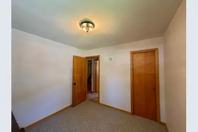 917 N McKenzie Street, Luverne, MN 56156 - Photo 18