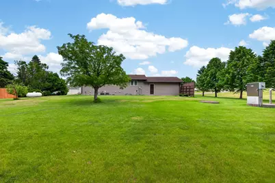 101 Grant Street, Finley, ND 58230 - Photo 14