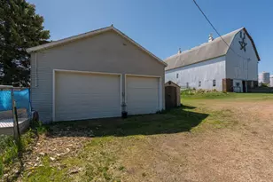 18735 320th St, New Prague, MN 56071 - Photo 32