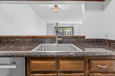 6052 Golden Valley Road, Golden Valley, MN 55422 - Photo 14