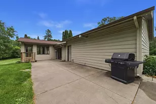 2918 Oakland Rd, Hopkins, MN 55305 - Photo 26