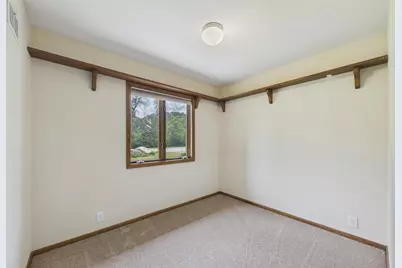 2918 Oakland Road, Hopkins, MN 55305 - Photo 14