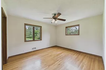 2918 Oakland Road, Hopkins, MN 55305 - Photo 16