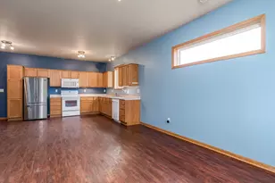 248 Frenzel Dr, Arlington, MN 55307 - Photo 4
