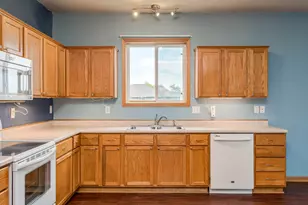 248 Frenzel Dr, Arlington, MN 55307 - Photo 6