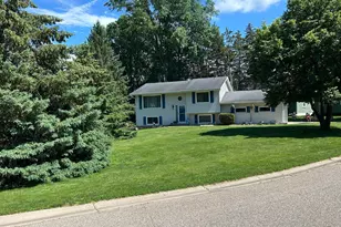 101 Marlane Cir, Jordan, MN 55352 - Photo 2