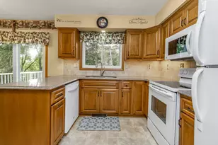 101 Marlane Cir, Jordan, MN 55352 - Photo 10