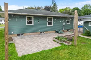 2063 Coral Ln, Eagan, MN 55122 - Photo 44
