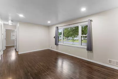 2063 Coral Lane, Eagan, MN 55122 - Photo 8