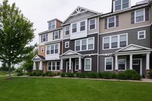 533 Satori Wy, Chaska, MN 55318 - Photo 2