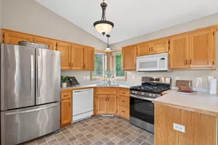 1002 3rd Ave SW, Isanti, MN 55040 - Photo 10